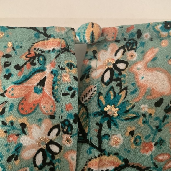 Beautiful, breezy blouse - Picture 5 of 8